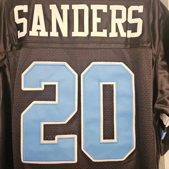 Men's Black and Blue Sports Jersey - Picture 2 of 5